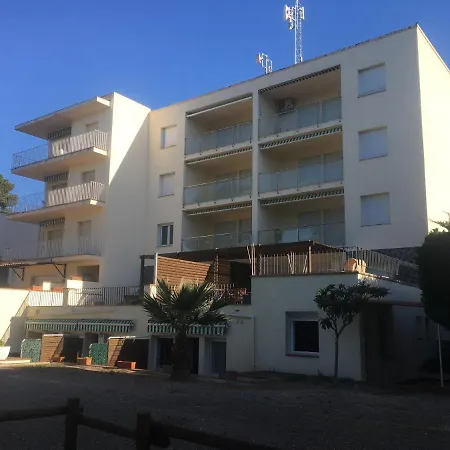 La Madrague Sunsets Apartment Roses